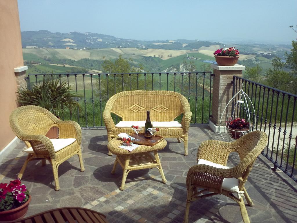 Bed And Breakfast San Martino Castignano Kamer foto